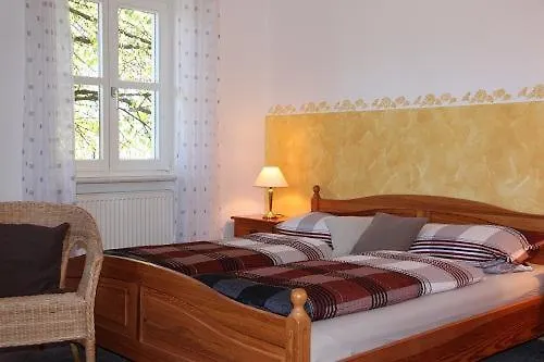 Frongahof בית חווה ולדקירכן